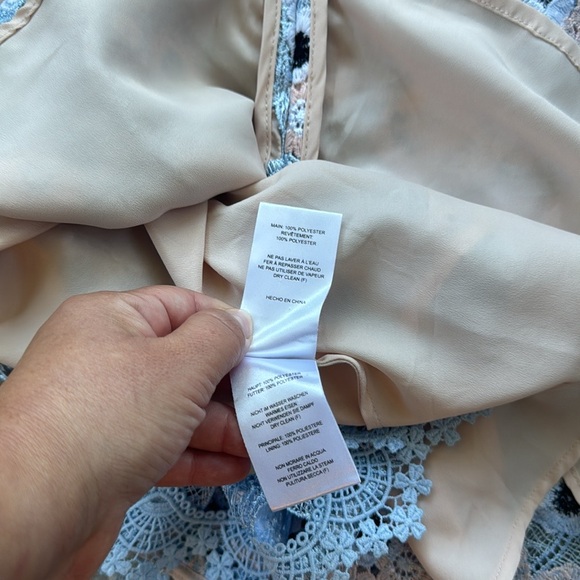 LA MAISON TALULAH Infatuation Floral Lace Mini Dress Blue Tan Small - Picture 14 of 15